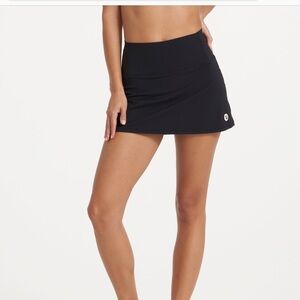 VUORI Volley Skirt Color Black size medium nwt
